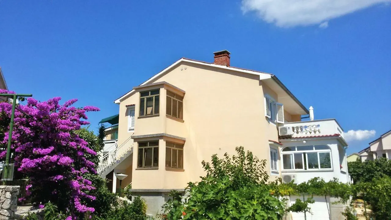 Apartment Ema Krk Krk Town Croatia