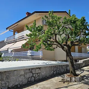  Apartament Pavlović